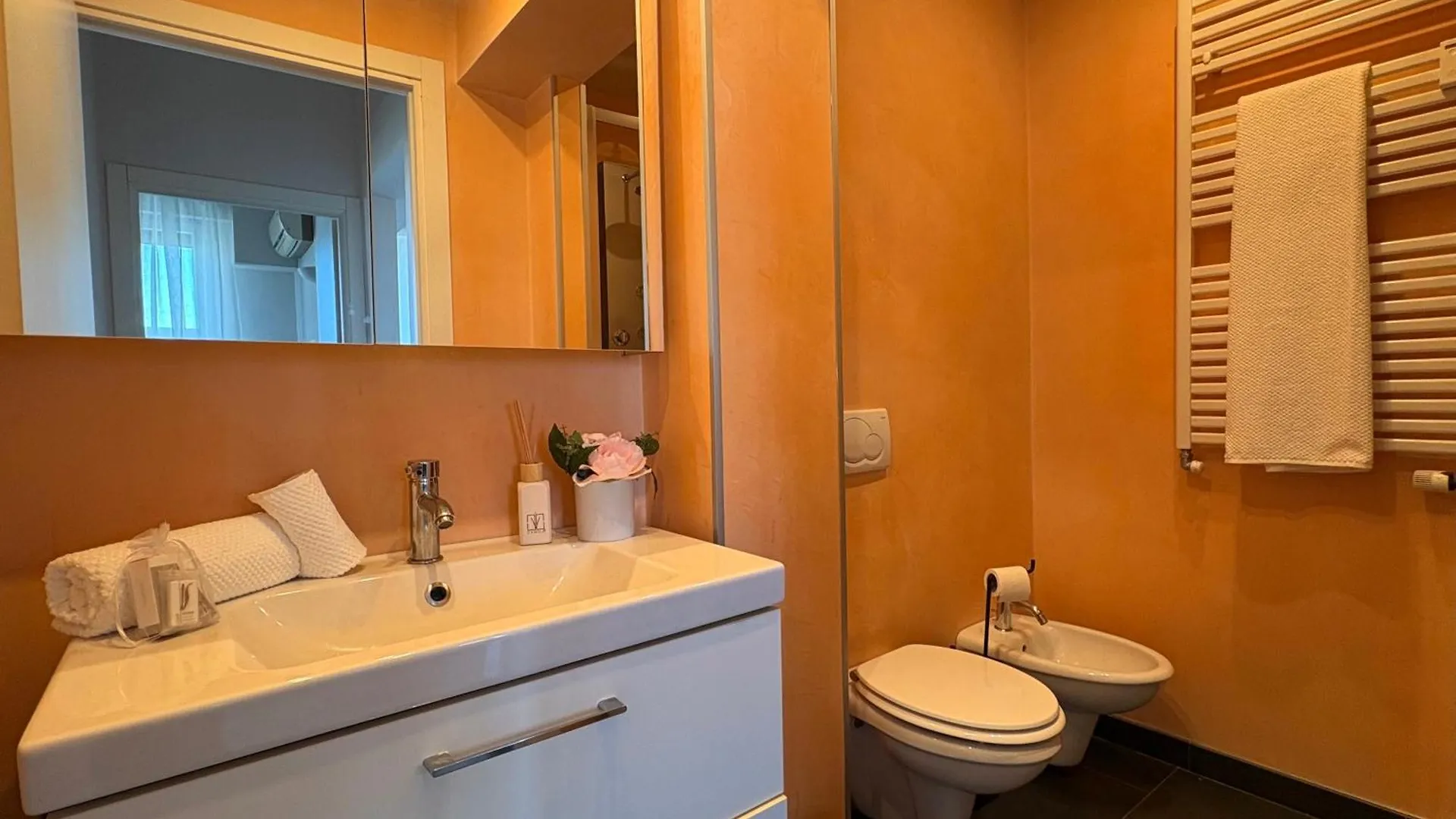A Casa Di Cleo Apartment Florence Italy